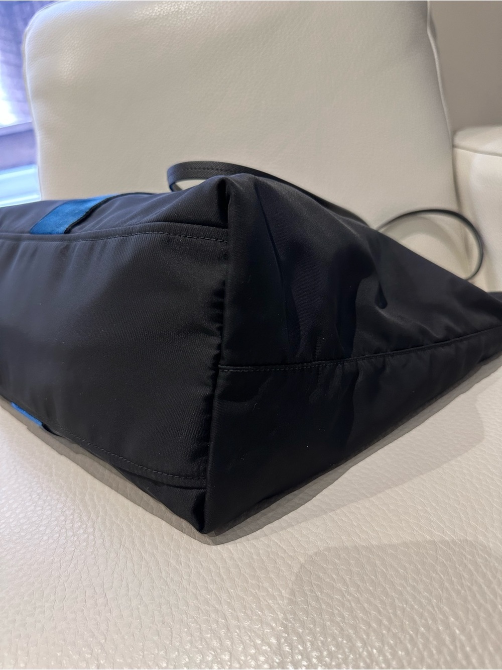 Prada Tessuto Nylon Ricamo tote bag - Picture 9 of 16